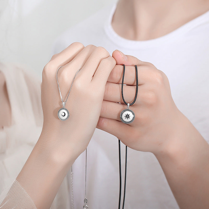 Couple Necklace A Pair Of Round Brand Pendants Necklace